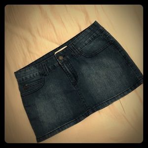 Forever 21 Denim Skirt (Size 30)